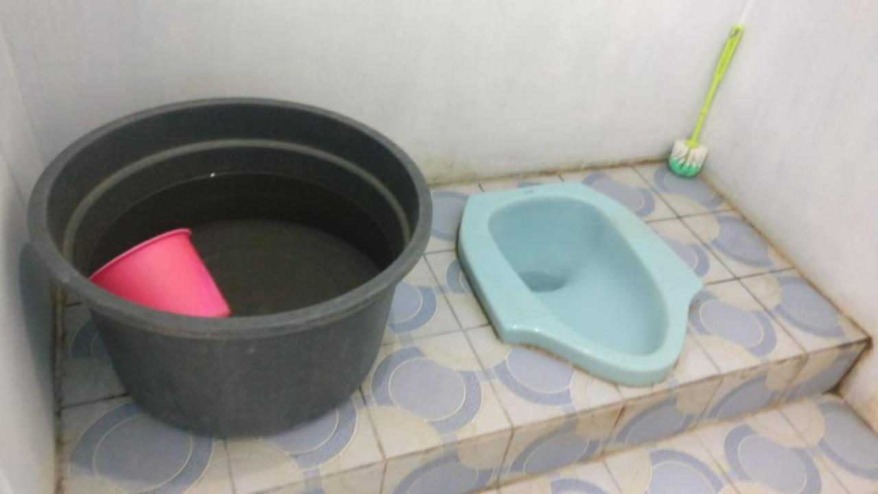 באנטול Gerbang Banyu Langit Cottage מראה חיצוני תמונה