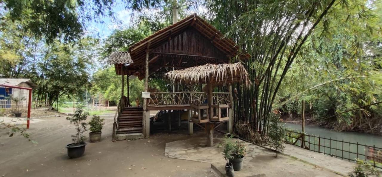 באנטול Gerbang Banyu Langit Cottage מראה חיצוני תמונה